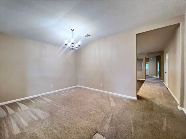 Building Photo - 11750 Pinemeade Ln