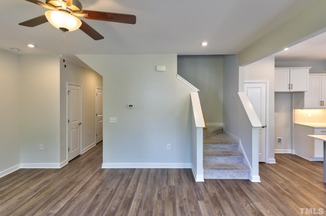 Building Photo - 129 Buddy Ct