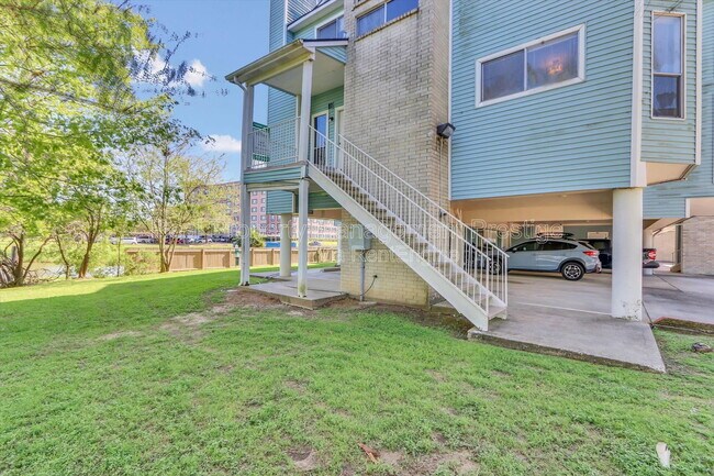 Building Photo - 18617 Egret Bay Blvd