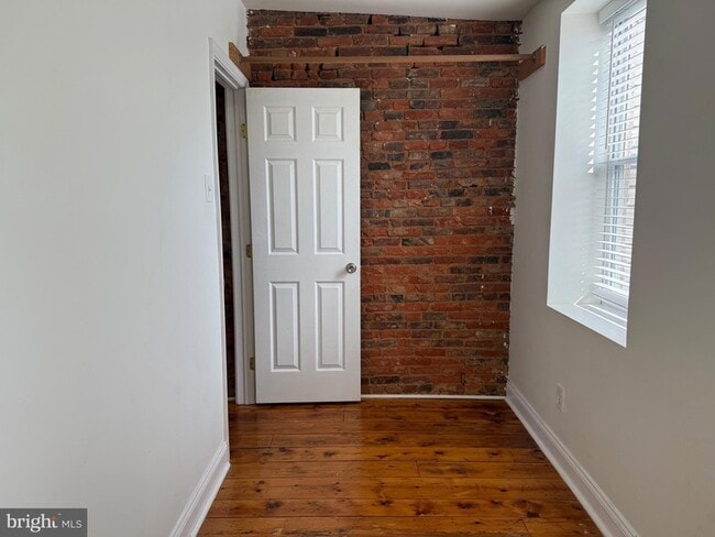 Building Photo - 733 N Bucknell St