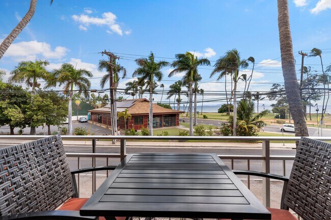 Building Photo - Full Ocean View, Fully Furnished Condo |Across from Surf Beach|Pool |Renovated |Heart of Kihei