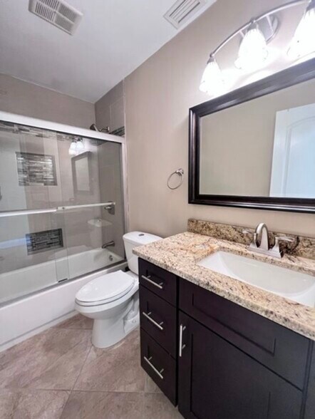 Building Photo - 4670 Herman Cir