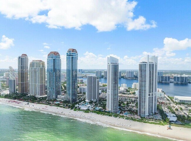 Building Photo - 18101 Collins Ave