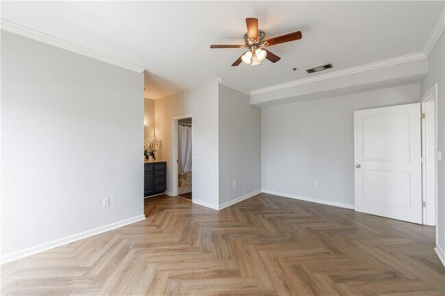 Building Photo - 2161 Peachtree Rd NE