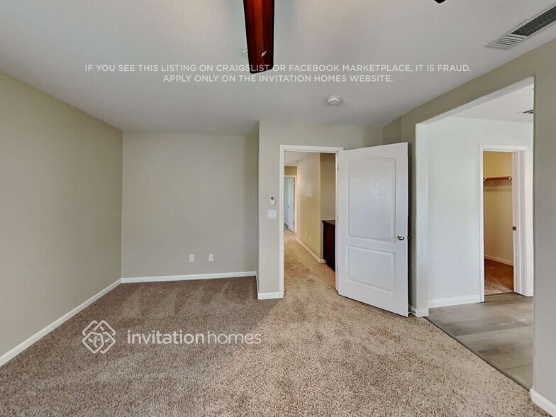 Building Photo - 815 Equinox Loop