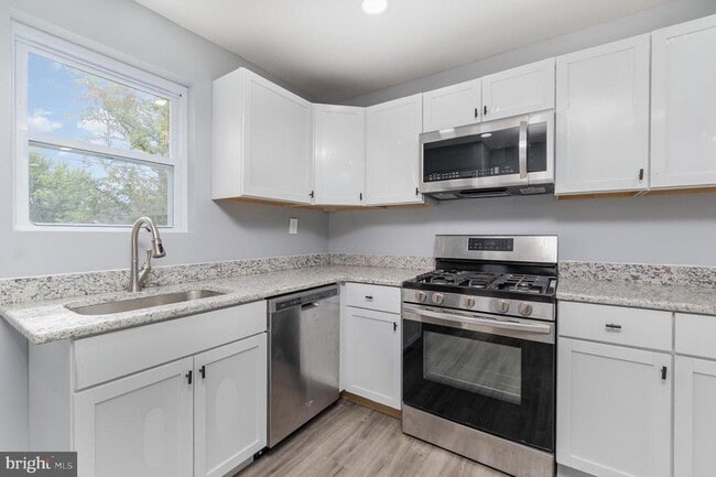 Building Photo - 1320 Conowingo Rd