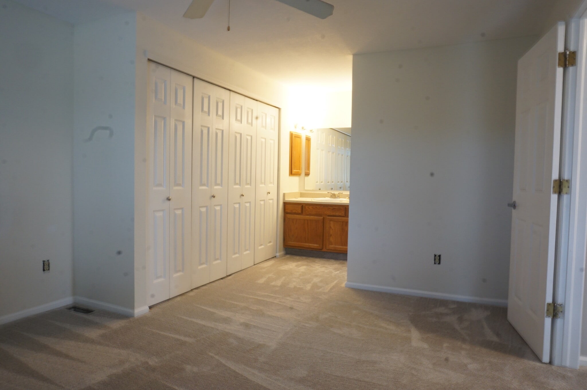 Primary Bath - 412 Owl Dr