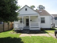 Building Photo - Gorgeous, Completely renovated 3 bedroom
