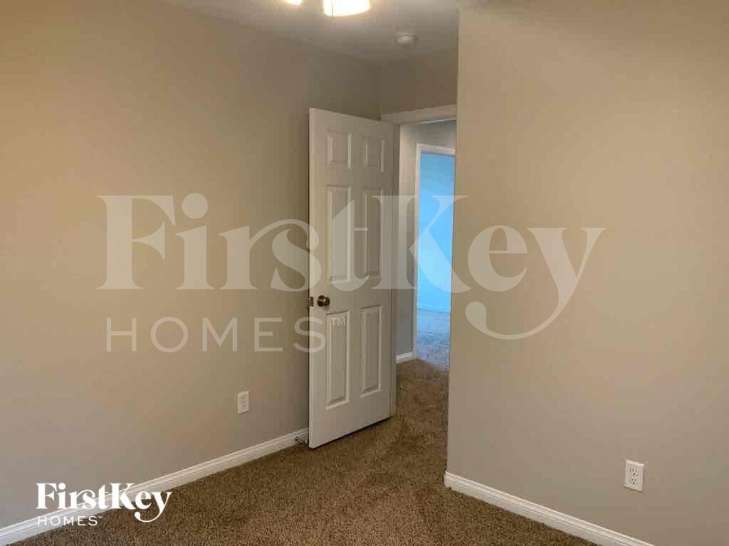 Building Photo - 7248 Sierra Moon Ct