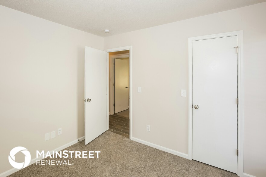 Building Photo - 207 Lauren Dr
