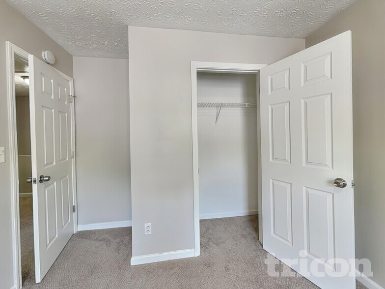 Building Photo - 3886 Ligney Creek Ct