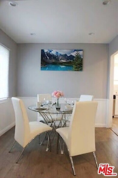 Building Photo - 8719 Yorktown Ave