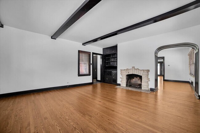 Building Photo - 4941 Montgomery Ave