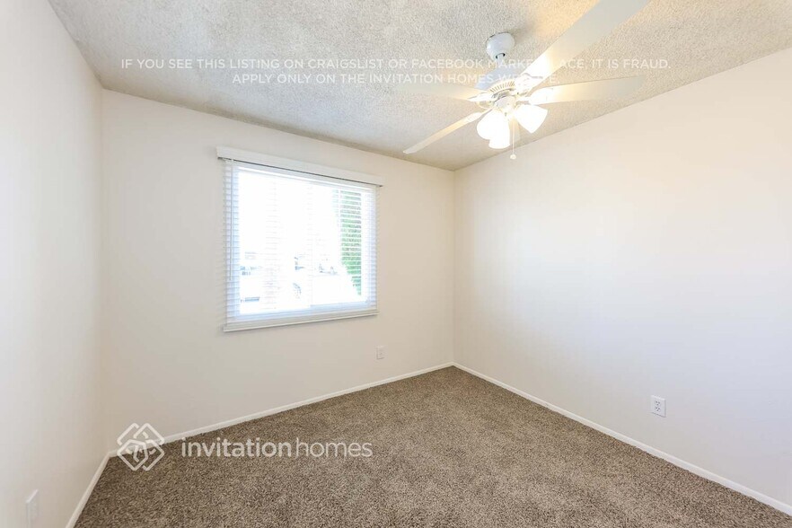 Building Photo - 3507 E Blanche Dr