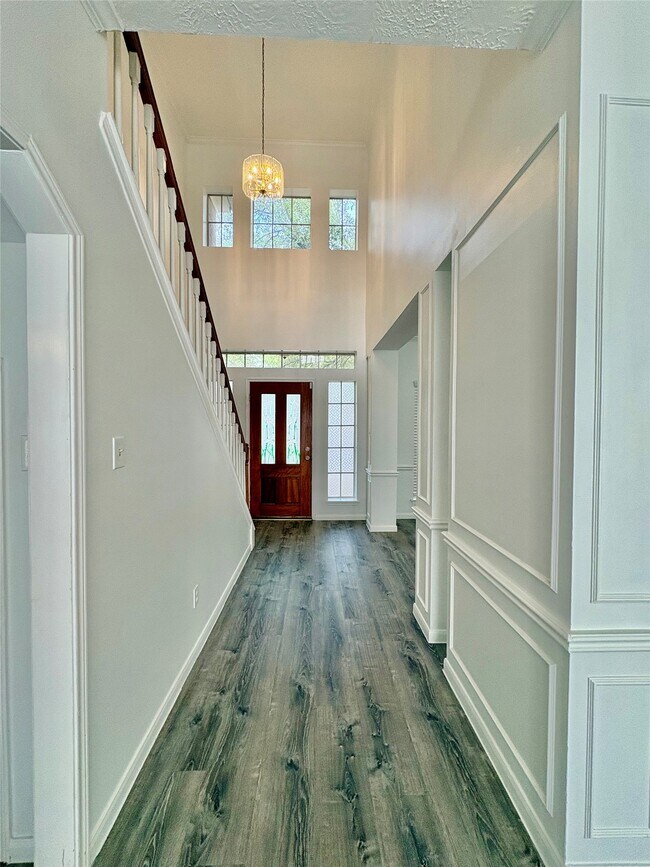 Building Photo - 6206 Paddle Wheel Dr