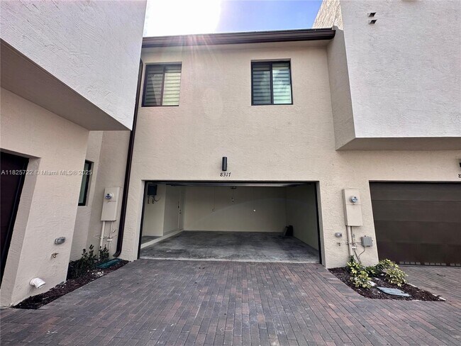 Building Photo - 8317 NW 45th St