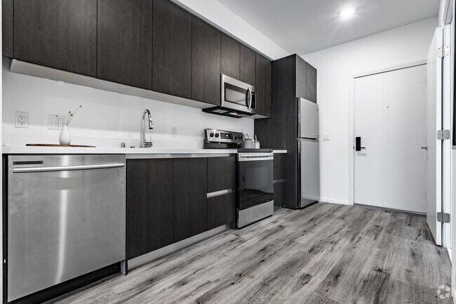 0BR, 1BA – 534 SF - #304 - 400 Catalina