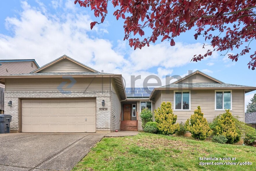 Building Photo - 13634 Barclay Hills Dr