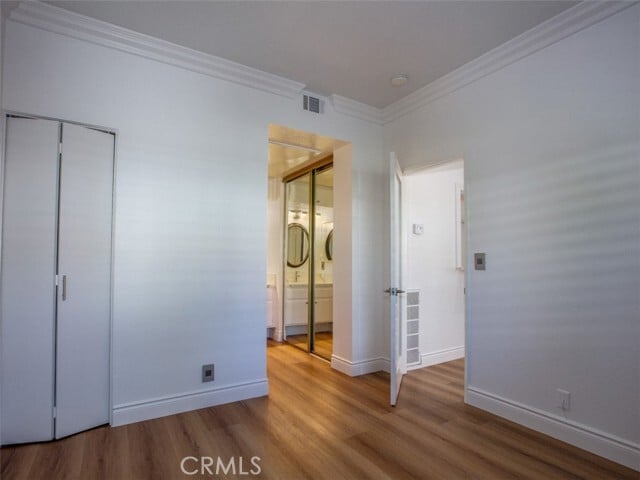 Building Photo - 4 Gavilan