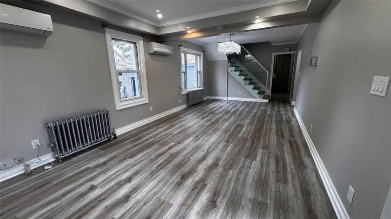 Building Photo - 220 Grand Ave