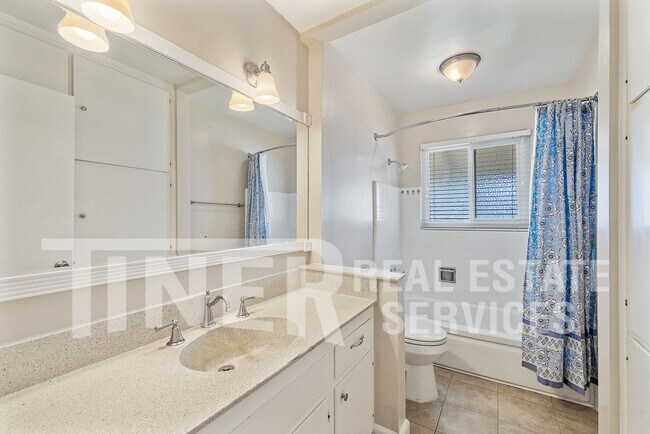 Building Photo - 5100 Atlanta Way