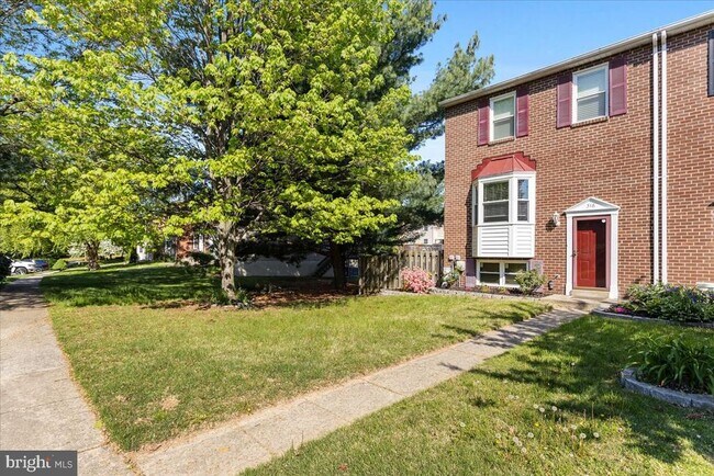Building Photo - 316 Rambling Ridge Ct