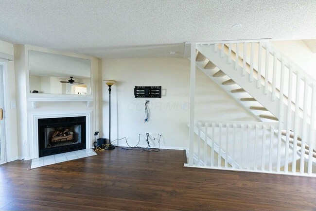 Building Photo - 1749 Messner Dr