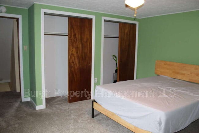 Building Photo - 5114 Lotus Wy