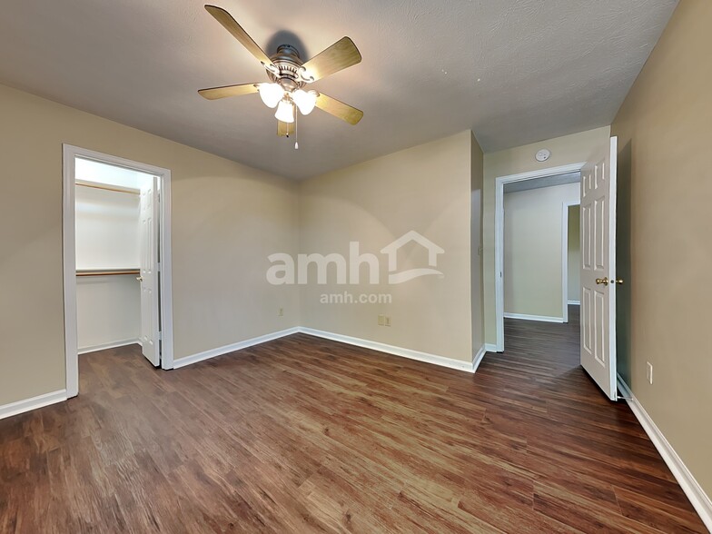 Building Photo - 10875 Cannonade Ct