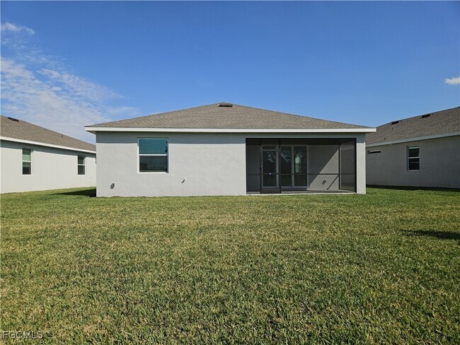 Building Photo - 20465 Copperhead Dr