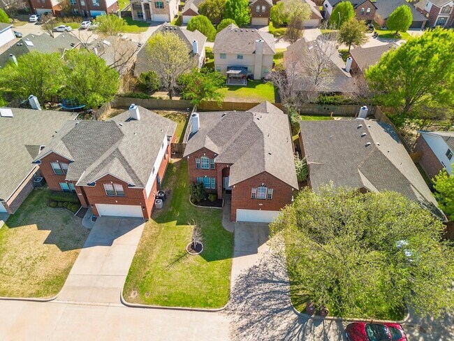 Building Photo - 4943 Sunset Ridge Dr