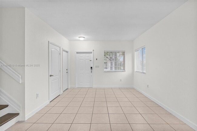Building Photo - 21455 SW 86th Pl
