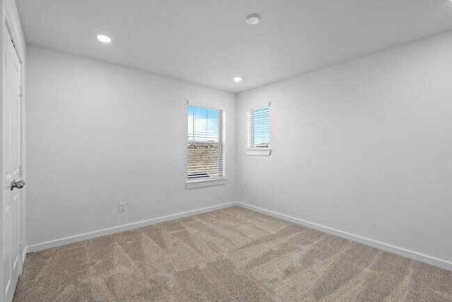 Building Photo - 17219 Bluebonnet Creek Trl