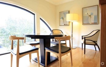 Lobby - Parkside at the Harbors