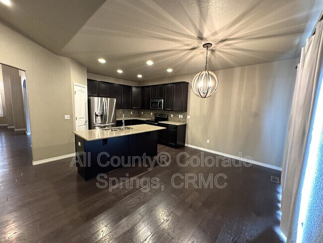 Building Photo - 17888 White Marble Dr