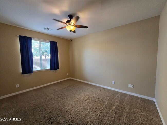 Building Photo - 4540 E Portola Valley Dr