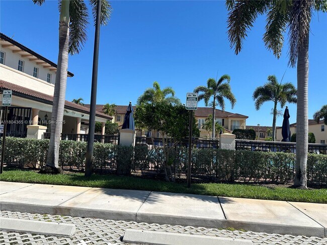 Building Photo - 12852 SW 133rd Terrace