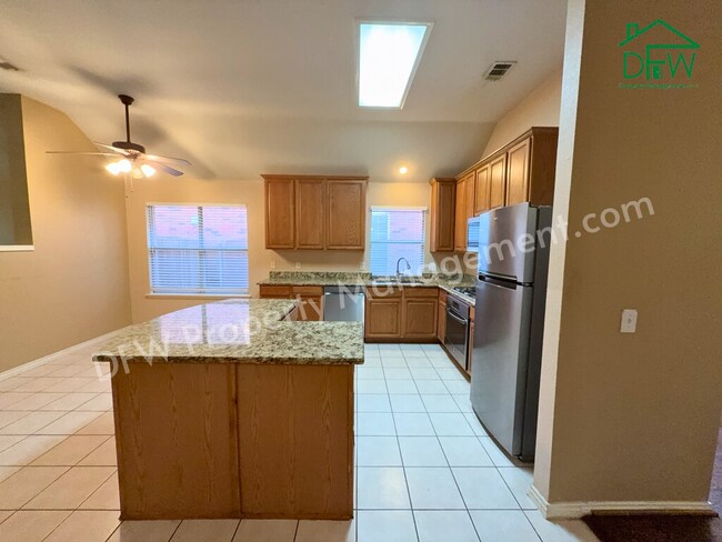 Building Photo - 3024 Peppercorn Dr