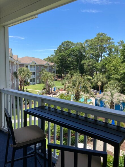 Building Photo - 4291 Hibiscus Dr