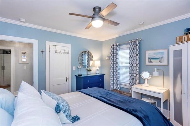 Building Photo - 1426 Clermont Ave