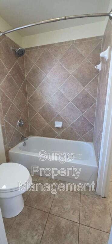 Building Photo - 312 Dover Heights Trail