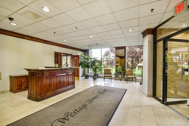 Building Photo - 25 Rockledge Ave