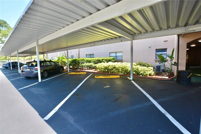 Building Photo - 6150 Gulfport Blvd S