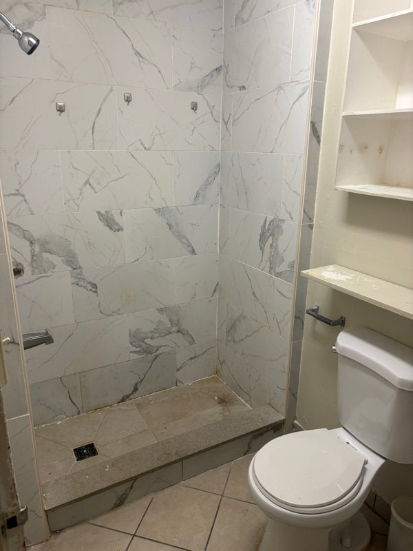 Building Photo - 1238 Rycroft St