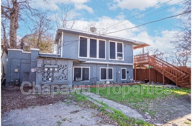 Building Photo - 745 E Mulberry Ave