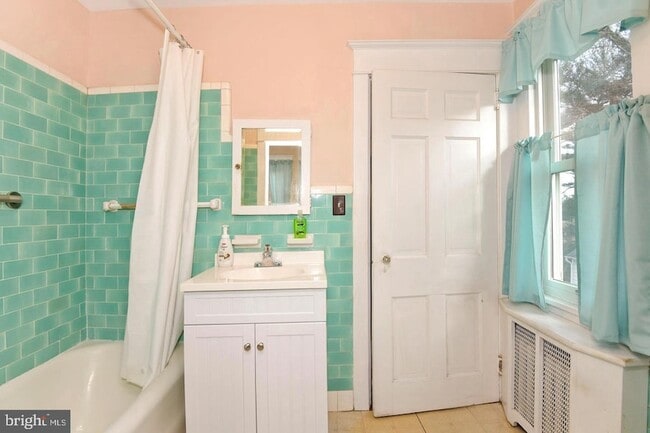 Building Photo - 3728 Brunswick Pike