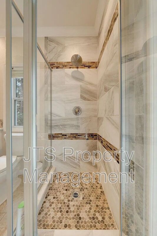 Building Photo - 4210 Mepham Ct