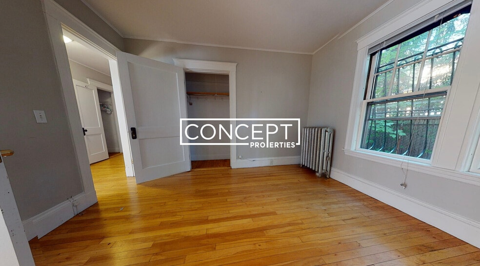 Building Photo - 11 Story St