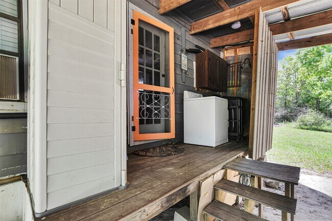 Building Photo - 15519 Yerby Rd