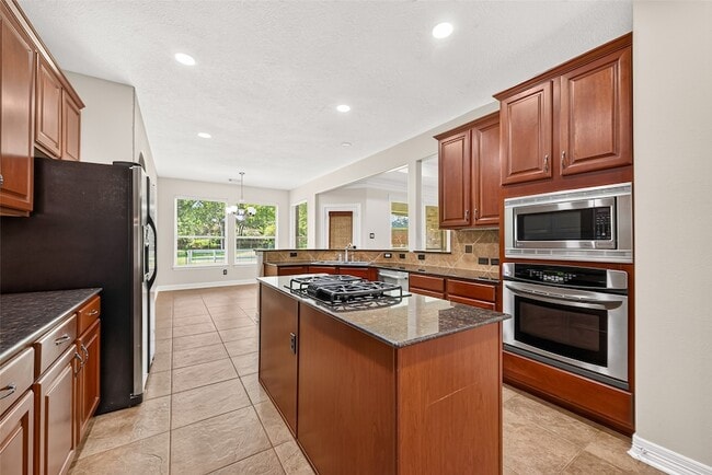 Building Photo - 32515 Westminster Dr